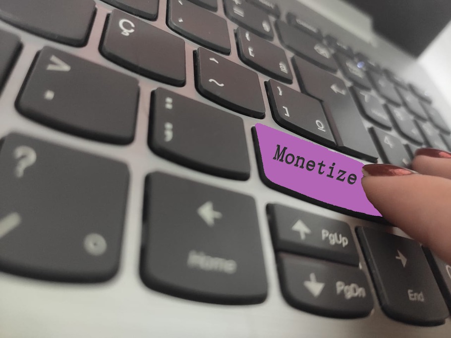 issues with monetizing free blogs